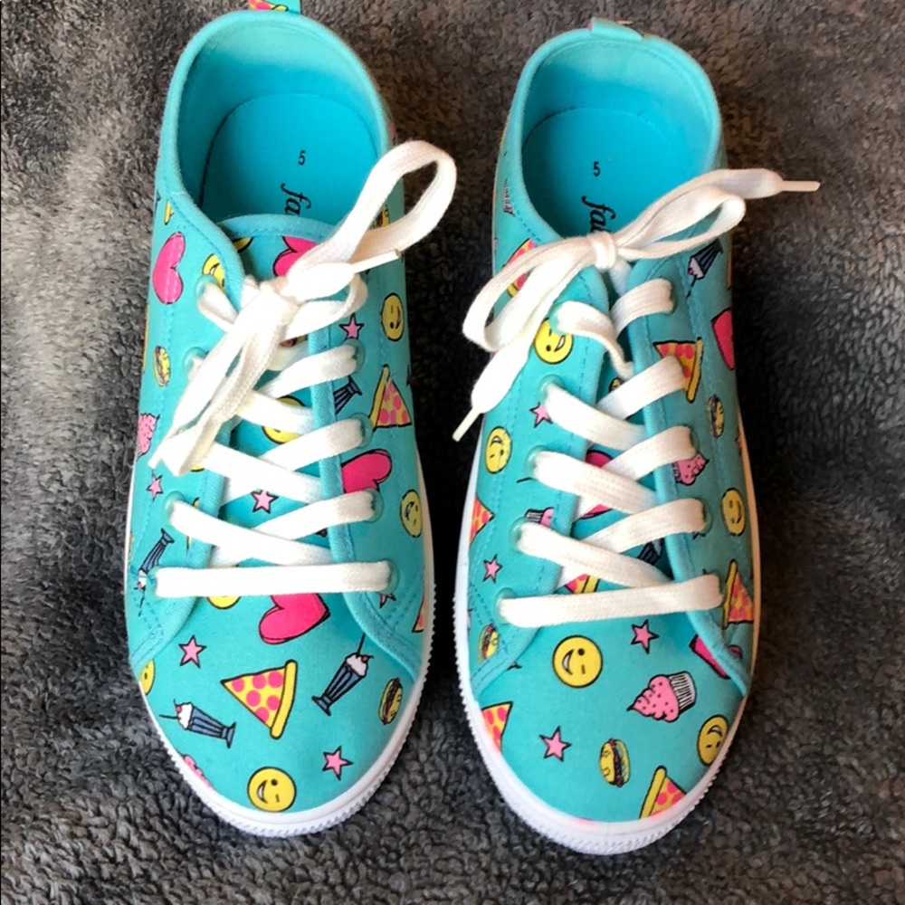 Pizza milkshake sneakers! Brand new